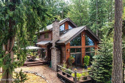 Homes For Sale - 23 Bay Wood Ln<br/> Hope, ID 83836