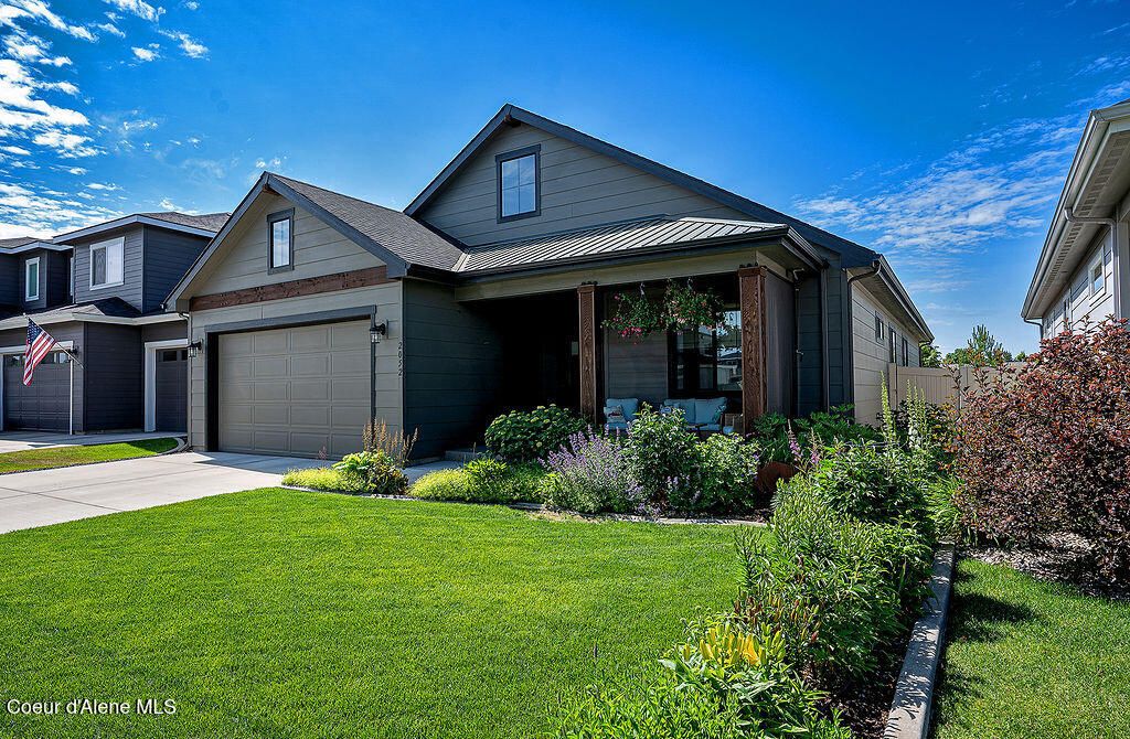 Photo of 2052 Bernard Dr, Coeur dAlene, ID 83815 (MLS # 26-5225)