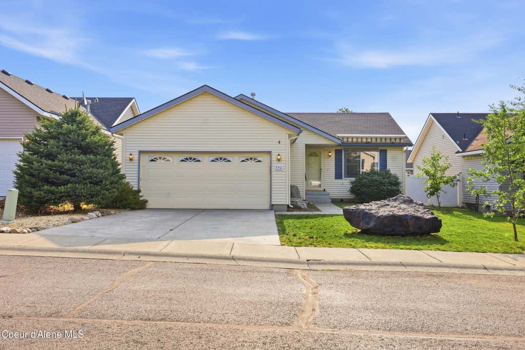Photo of 842 Doryport CT, Post Falls, ID 83854 (MLS # 26-8288)