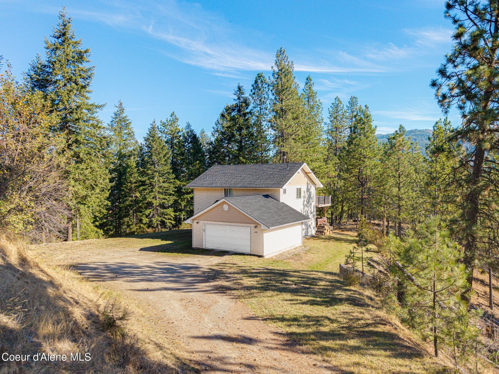 Photo of 698 Paradise Ln, Pinehurst, ID 83850 (MLS # 26-10514)