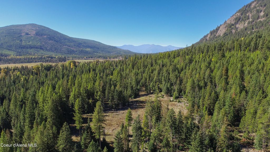 Photo of NNA Ross, Bonners Ferry, ID 83805 (MLS # 25-10163)
