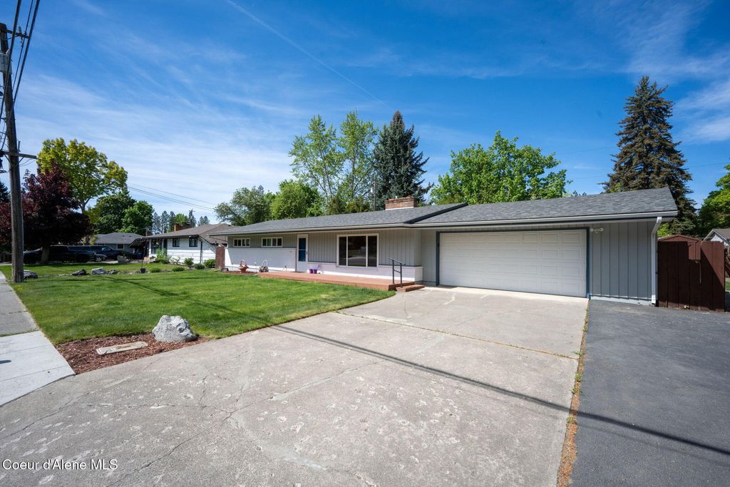 Photo of 837 23rd ST, Coeur dAlene, ID 83814 (MLS # 26-5013)