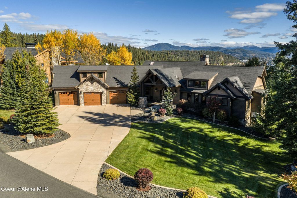 Photo of 2289 ESPINAZO Dr, Coeur dAlene, ID 83814 (MLS # 25-10337)
