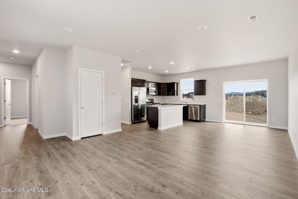 Photo of 2741 Vega St, Post Falls, ID 83854 (MLS # 26-8832)