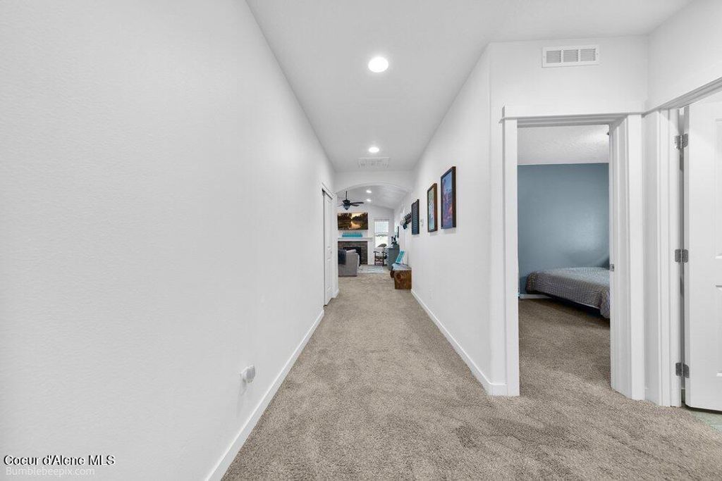 Photo of 6296 Irish Cir, Rathdrum, ID 83858 (MLS # 26-581)