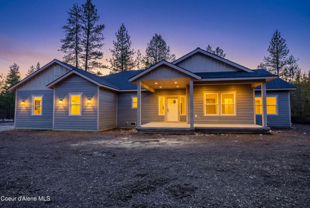 Photo of 150 Atlanta Way, Spirit Lake, ID 83869 (MLS # 26-442)