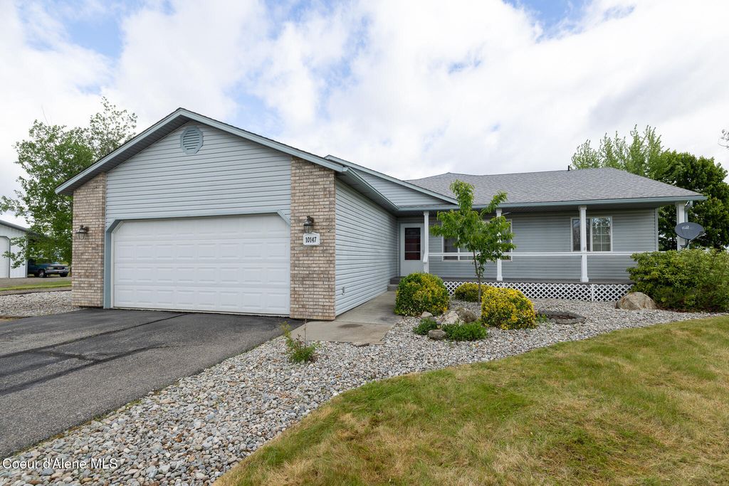 Photo of 10147 Gallop LN, Post Falls, ID 83854 (MLS # 26-4959)