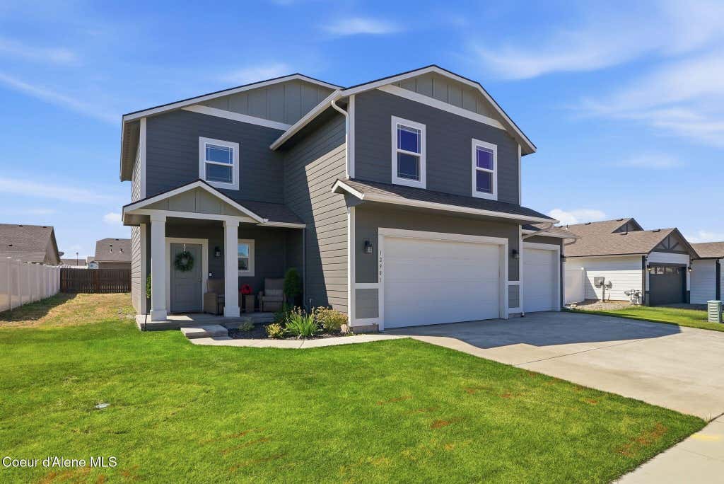Photo of 12901 1ST AVE, Airway Heights, WA 99001 (MLS # 26-7755)