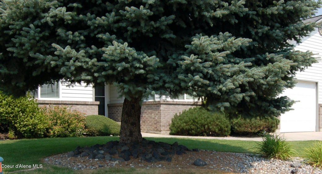 Photo of 1081 Woodlawn DR #1, Hayden, ID 83835 (MLS # 26-8118)