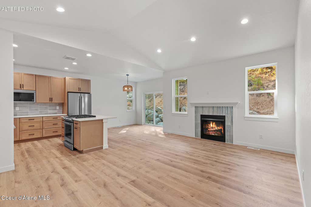 Photo of 106 Memory, Pinehurst, ID 83850 (MLS # 26-8463)