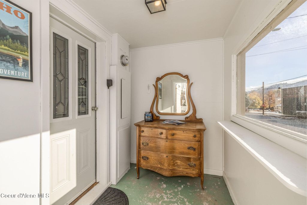 Photo of 113 HUNTER, Mullan, ID 83846 (MLS # 25-10644)