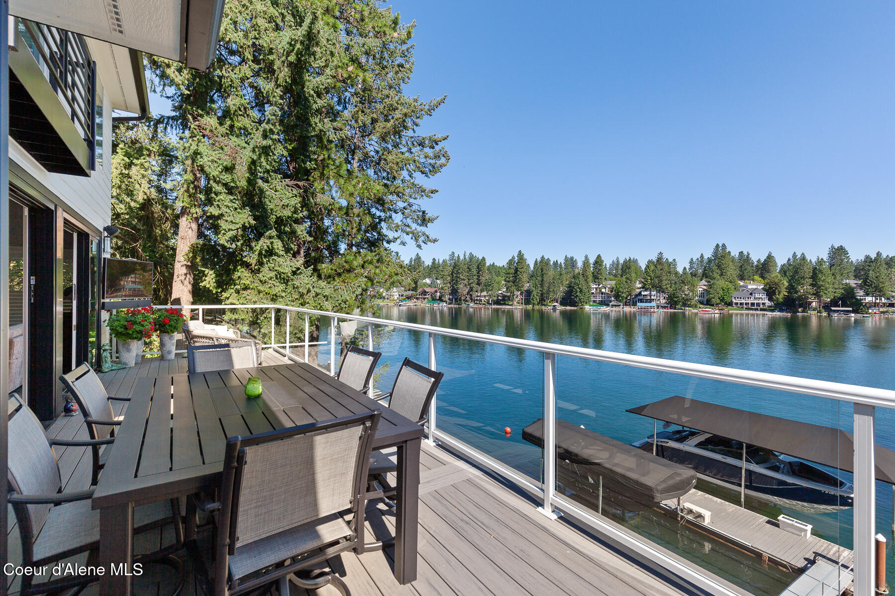 7265 Otter Bay
