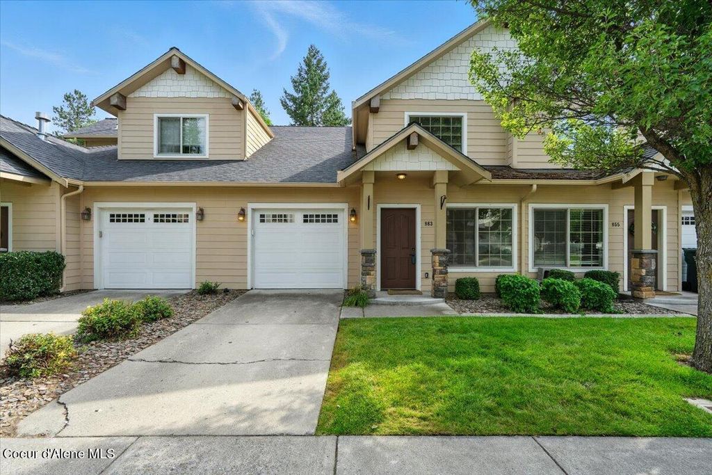 Photo of 863 WILLOW LAKE Lake, Coeur dAlene, ID 83815 (MLS # 25-8840)