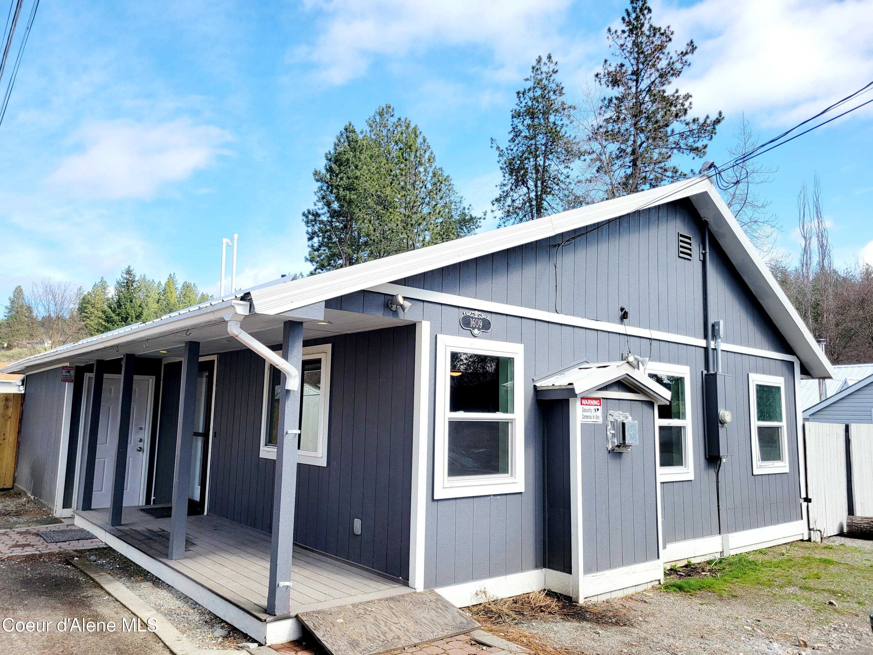 1609 E Elm Ave, Coeur d'Alene, Alaska image 1