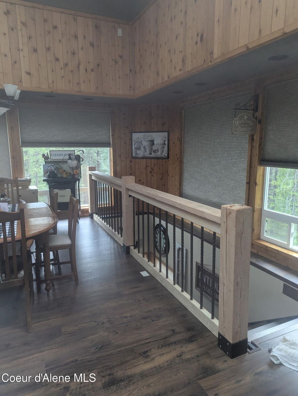 Photo of 483 Paradise, Pinehurst, ID 83850 (MLS # 26-1085)