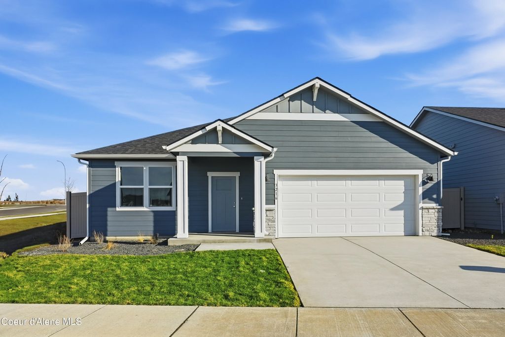 Photo of 5285 Aquila Ave, Post Falls, ID 83854 (MLS # 26-7658)