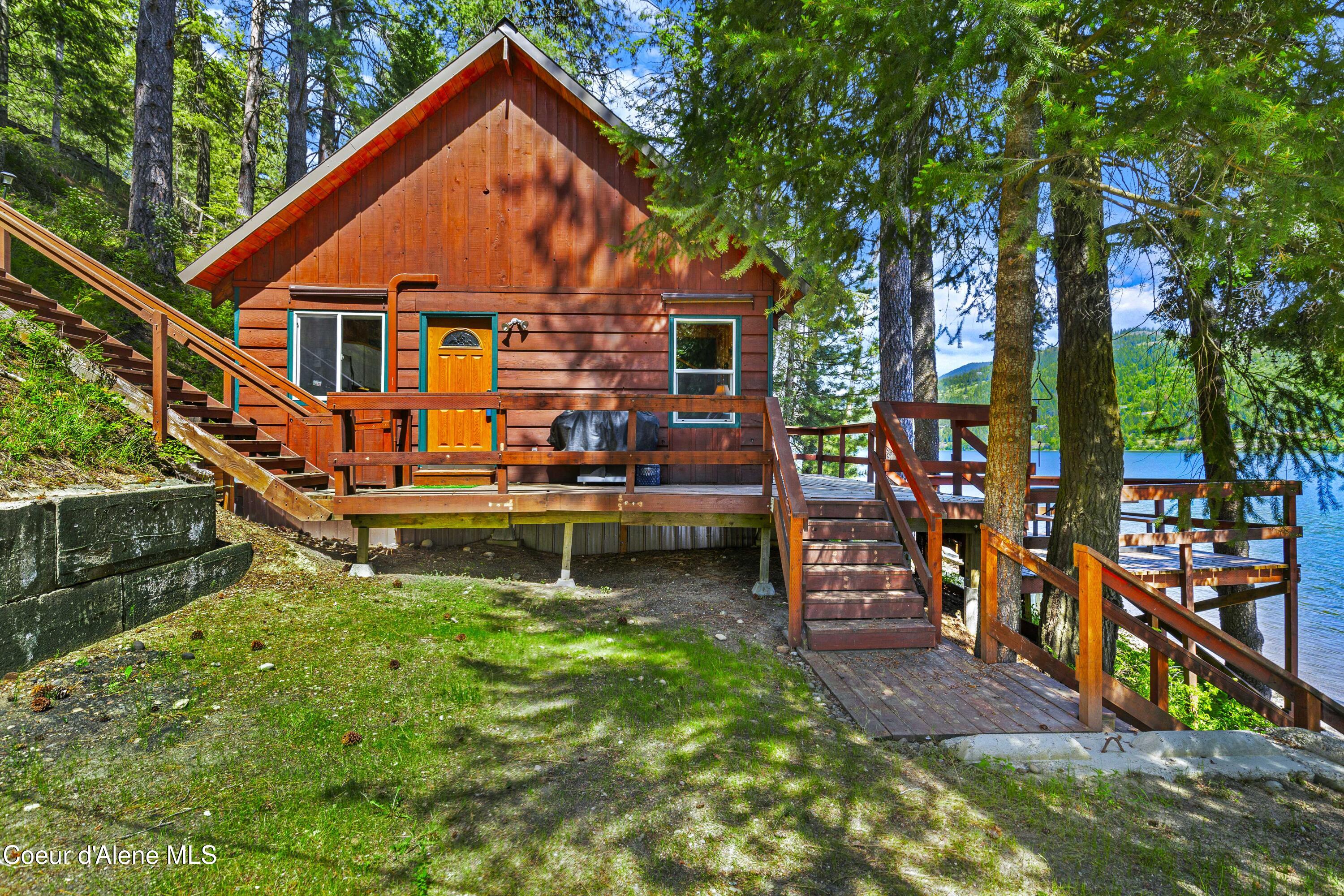 214 Terrace Loop, Cocolalla, Alaska image 1
