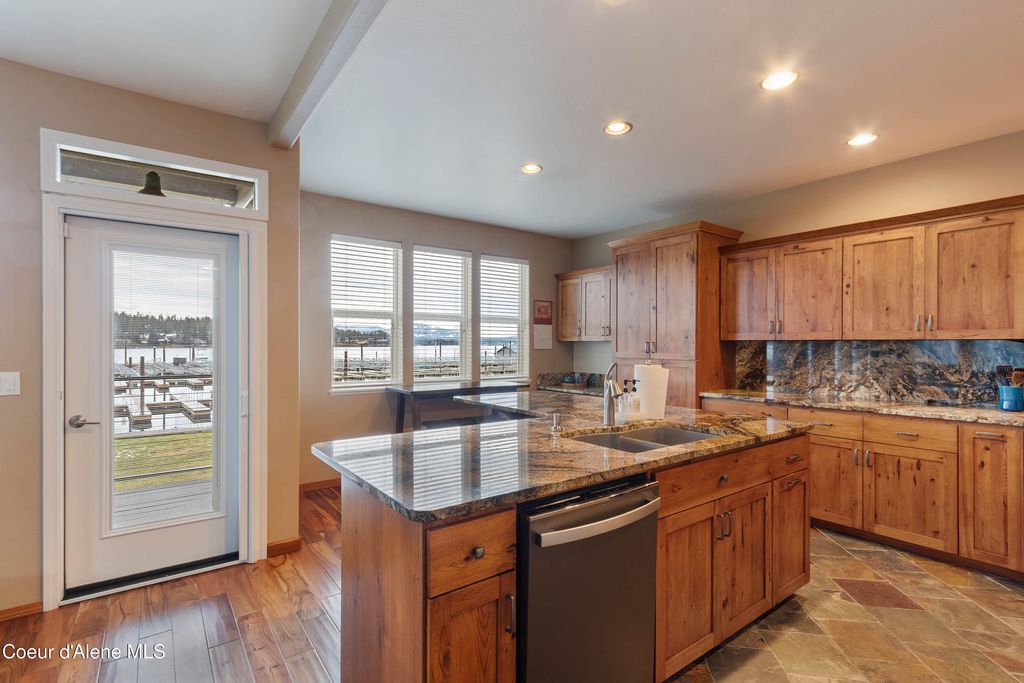 Photo of 46700 Highway 200 # 302, Hope, ID 83836 (MLS # 26-445)