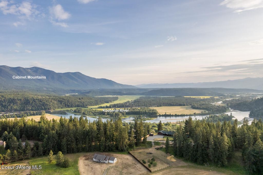 Photo of 156 Promise Lane Lane, Moyie Springs, ID 83845 (MLS # 25-6652)