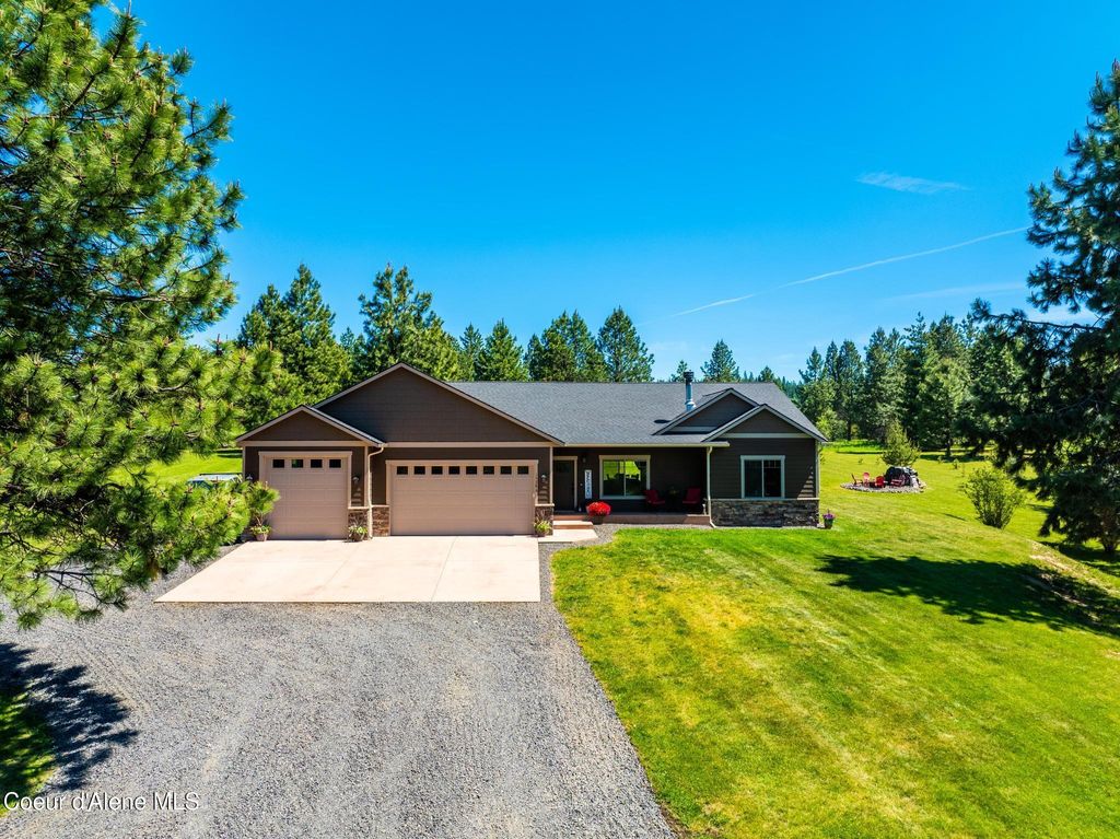 Photo of 15268 POTTER Rd, Coeur dAlene, ID 83814 (MLS # 26-1439)