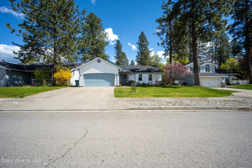 Photo of 6304 Centennial Dr, Coeur dAlene, ID 83815 (MLS # 26-4172)