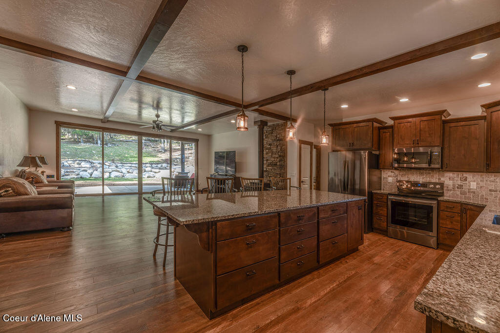 385 Moore Crk, Sagle, Alaska image 8