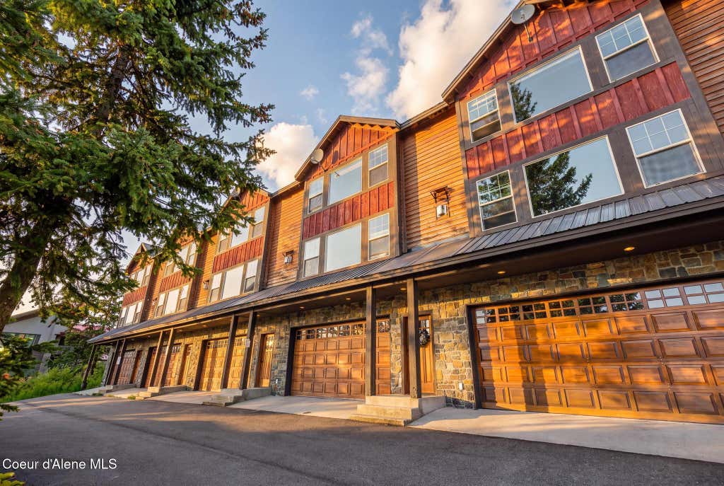Photo of 68 Whiplash Cir #11, Sandpoint, ID 83864 (MLS # 26-8765)