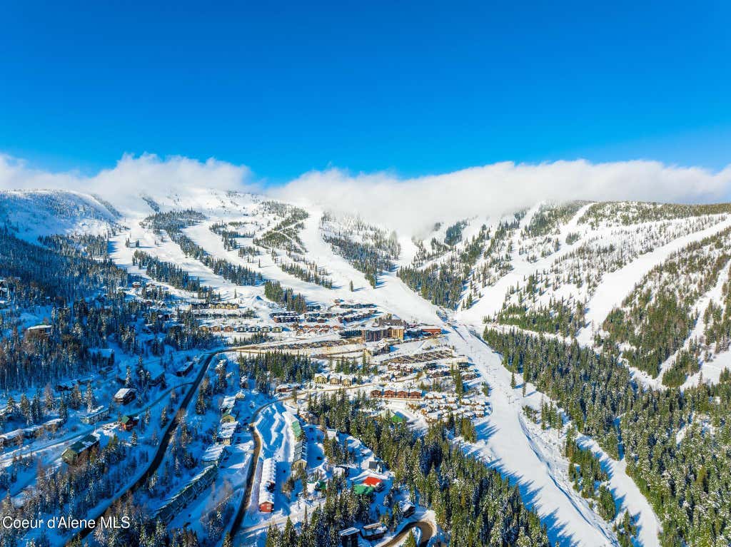 Photo of 68 Whiplash Cir #11, Sandpoint, ID 83864 (MLS # 26-8765)