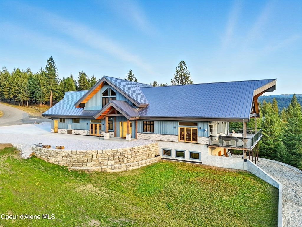 Photo of 4440 LISA Rd, Harrison, ID 83833 (MLS # 25-9350)