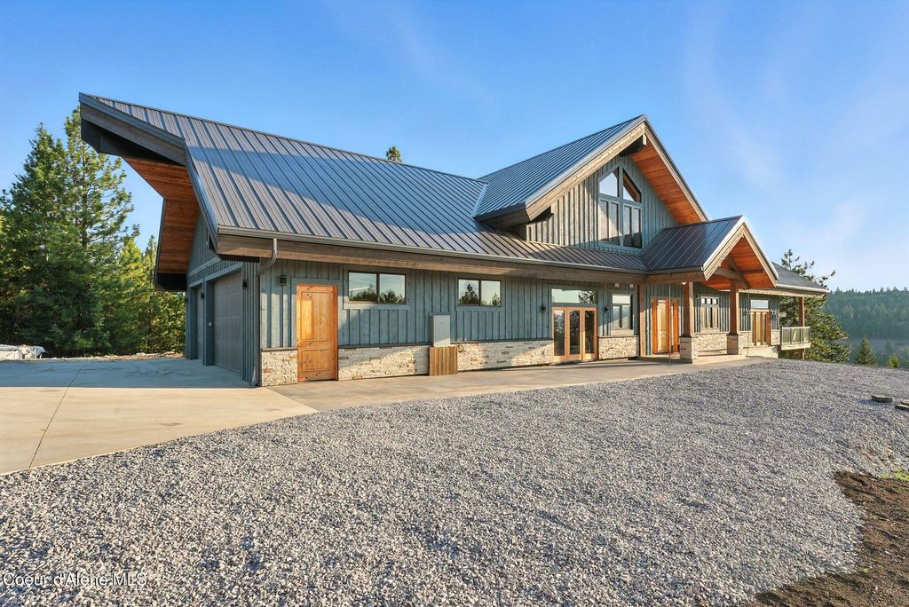Photo of 4440 LISA Rd, Harrison, ID 83833 (MLS # 25-9350)