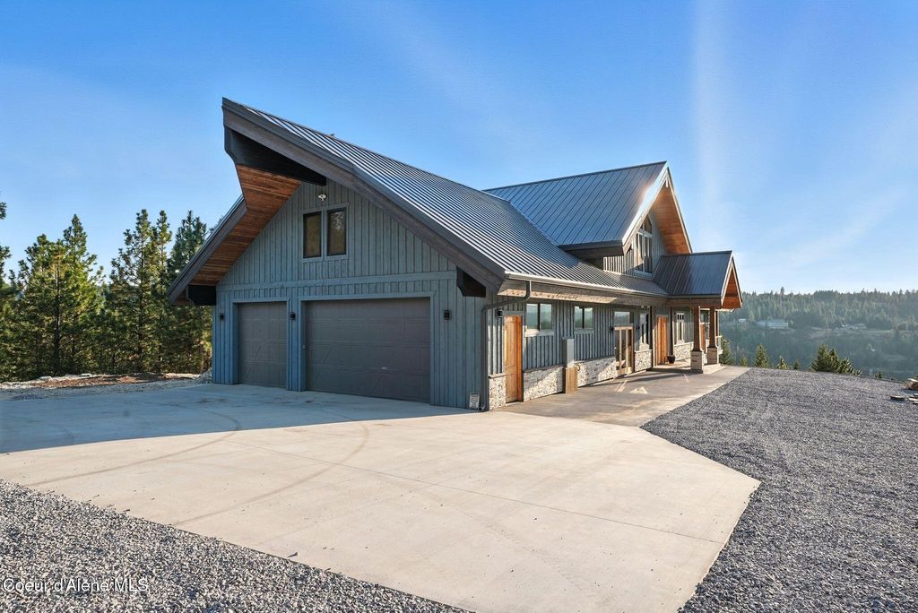 Photo of 4440 LISA Rd, Harrison, ID 83833 (MLS # 25-9350)