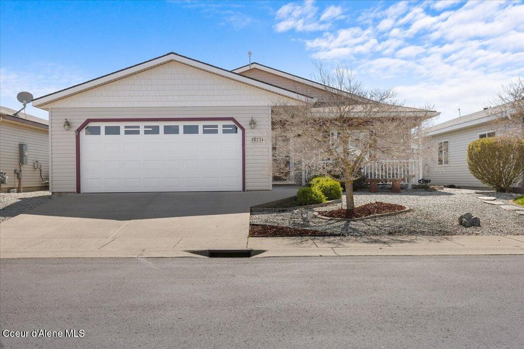 Photo of 8514 Grand Teton St, Rathdrum, ID 83858 (MLS # 26-1958)