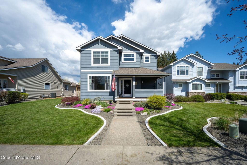 Photo of 957 Kalama Dr, Post Falls, ID 83854 (MLS # 26-4267)