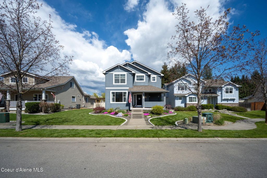 Photo of 957 Kalama Dr, Post Falls, ID 83854 (MLS # 26-4267)