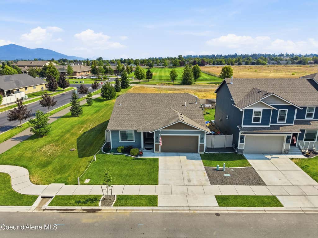 Photo of 1628 Wollaston DR, Post Falls, ID 83854 (MLS # 26-8672)
