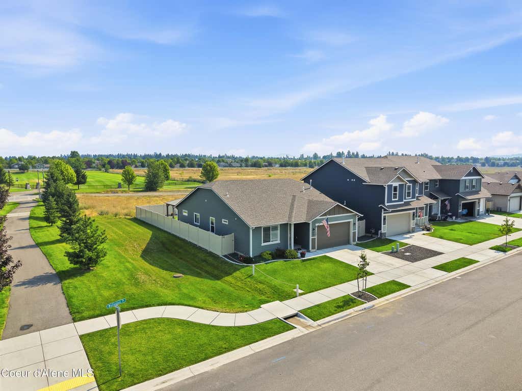 Photo of 1628 Wollaston DR, Post Falls, ID 83854 (MLS # 26-8672)
