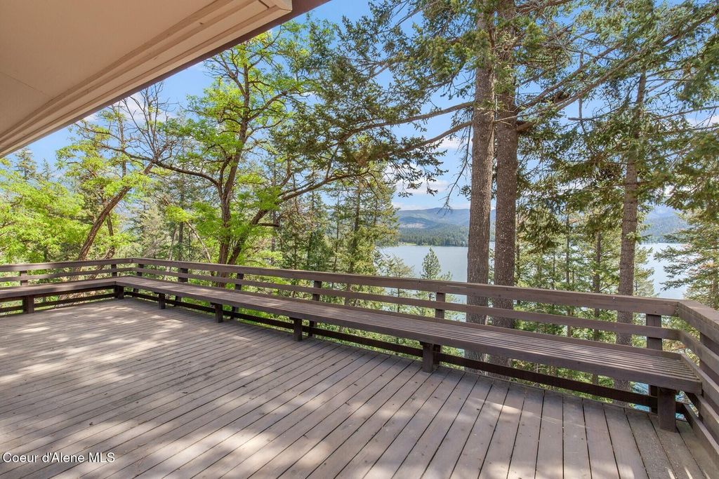 Photo of 5977 McMahon RD, Hayden, ID 83835 (MLS # 26-5279)