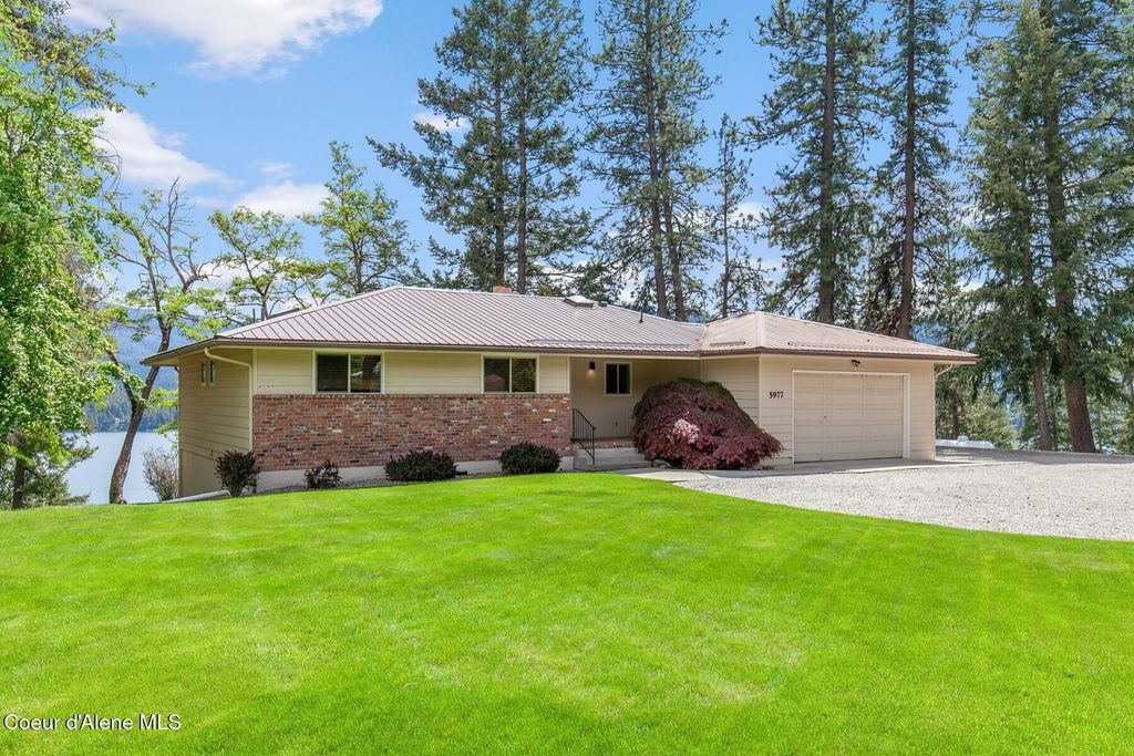 Photo of 5977 McMahon RD, Hayden, ID 83835 (MLS # 26-5279)