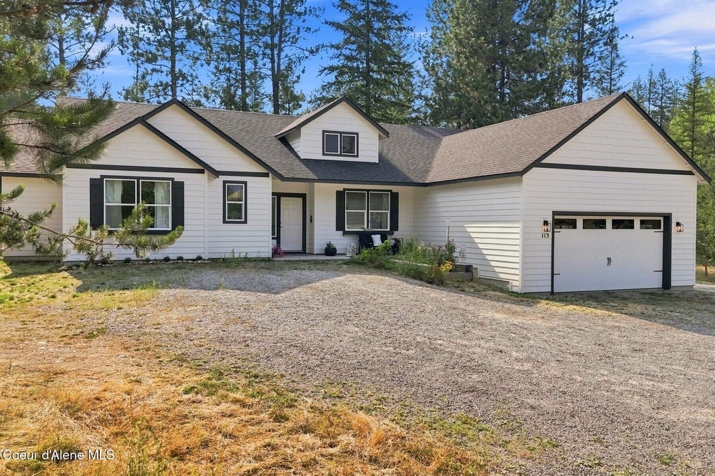 Photo of 113 Hawkwind TRL, Cocolalla, ID 83813 (MLS # 26-8996)