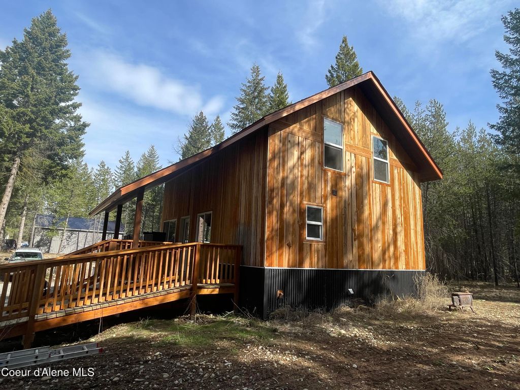 Photo of 391 Champs Rd, Bonners Ferry, ID 83805 (MLS # 26-2909)