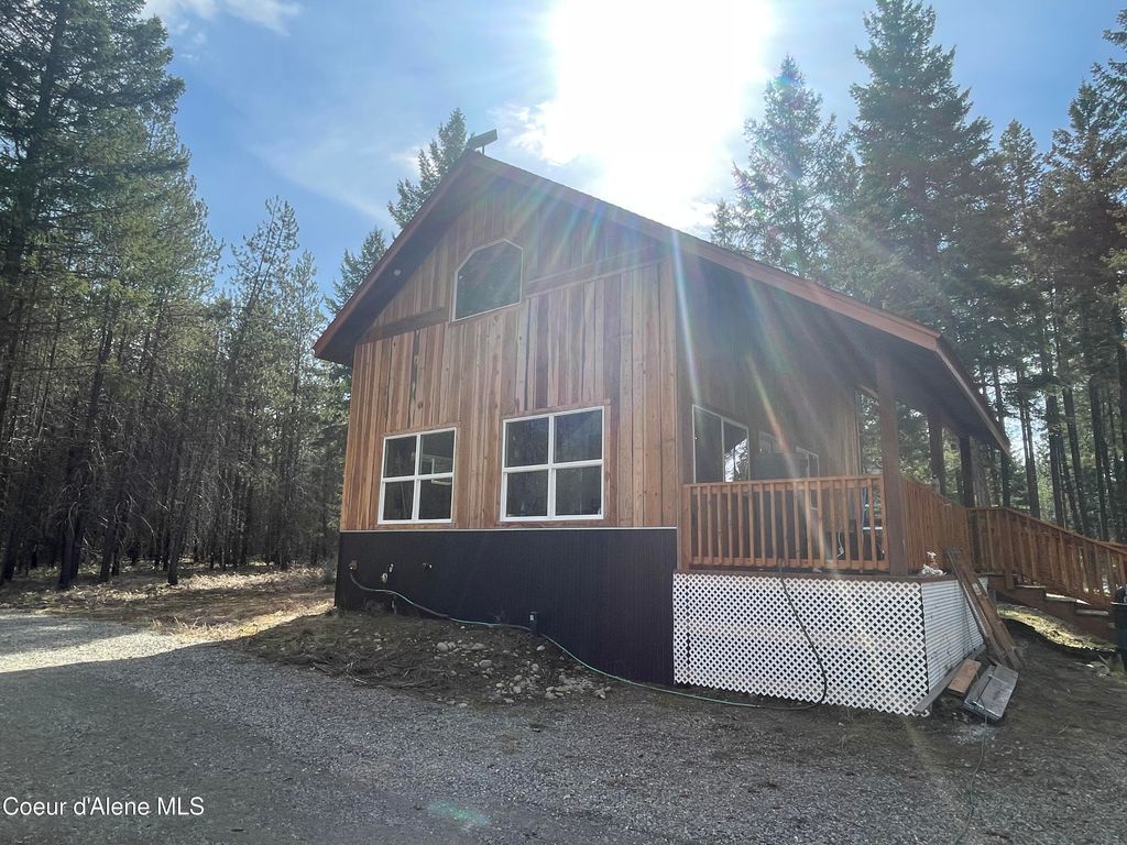 Photo of 391 Champs Rd, Bonners Ferry, ID 83805 (MLS # 26-2909)