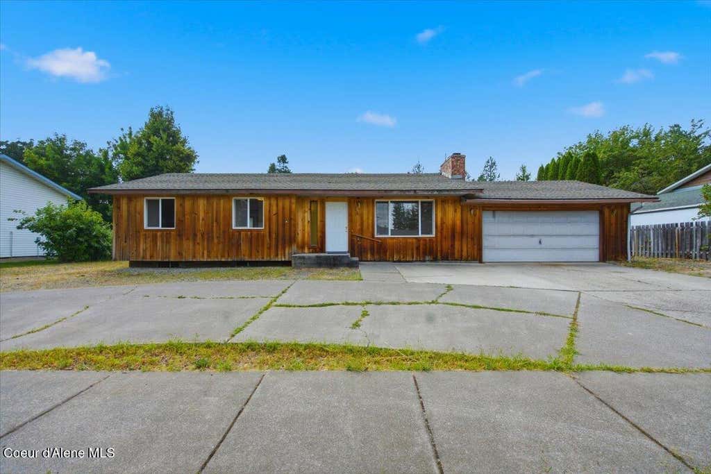 Photo of 3907 BELMONT RD, Coeur dAlene, ID 83815 (MLS # 26-8602)