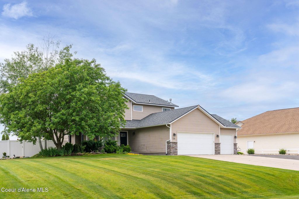 Photo of 2492 Evening Star RD, Post Falls, ID 83854 (MLS # 26-6860)
