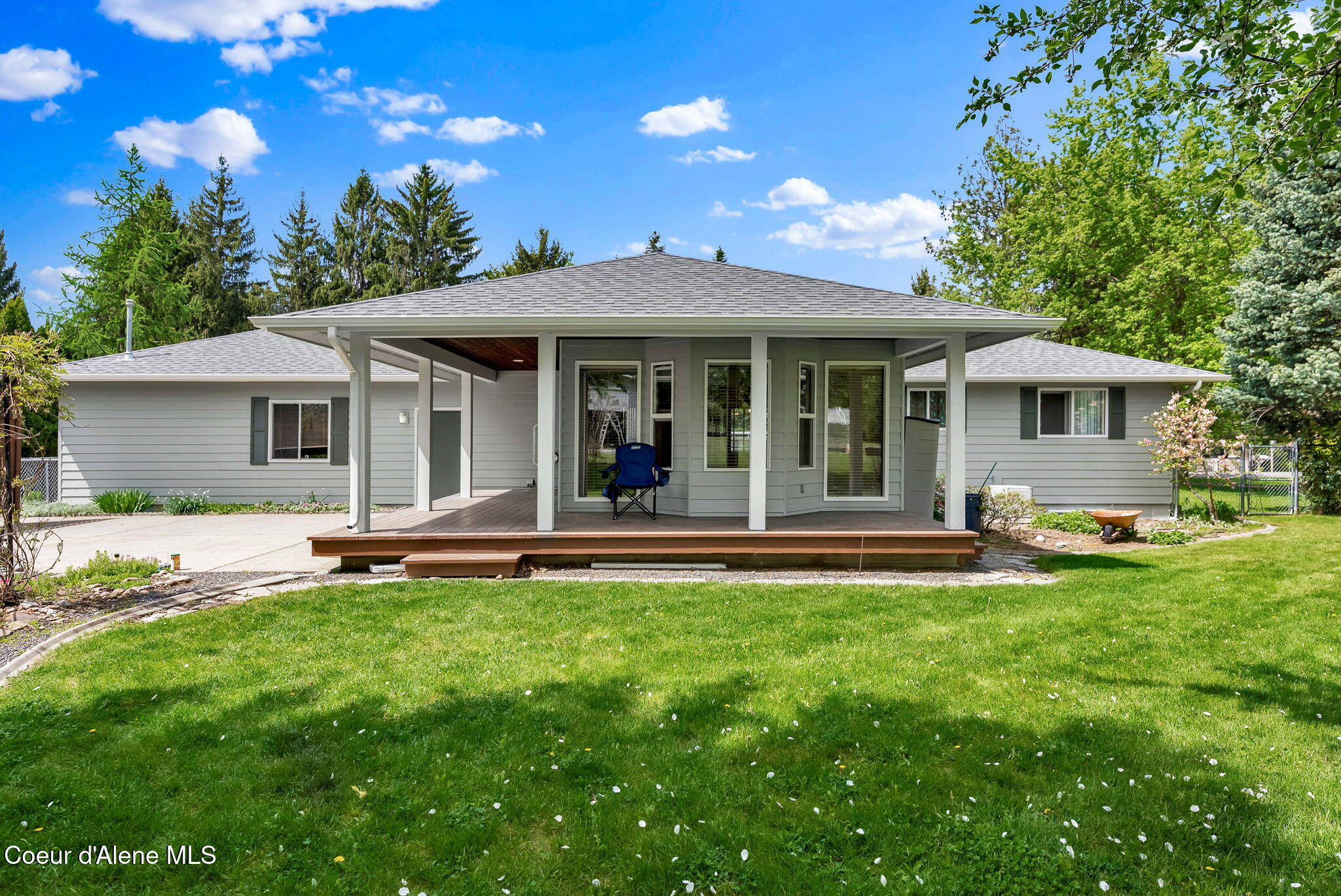7776 N Valley St, Dalton Gardens, Alaska image 50