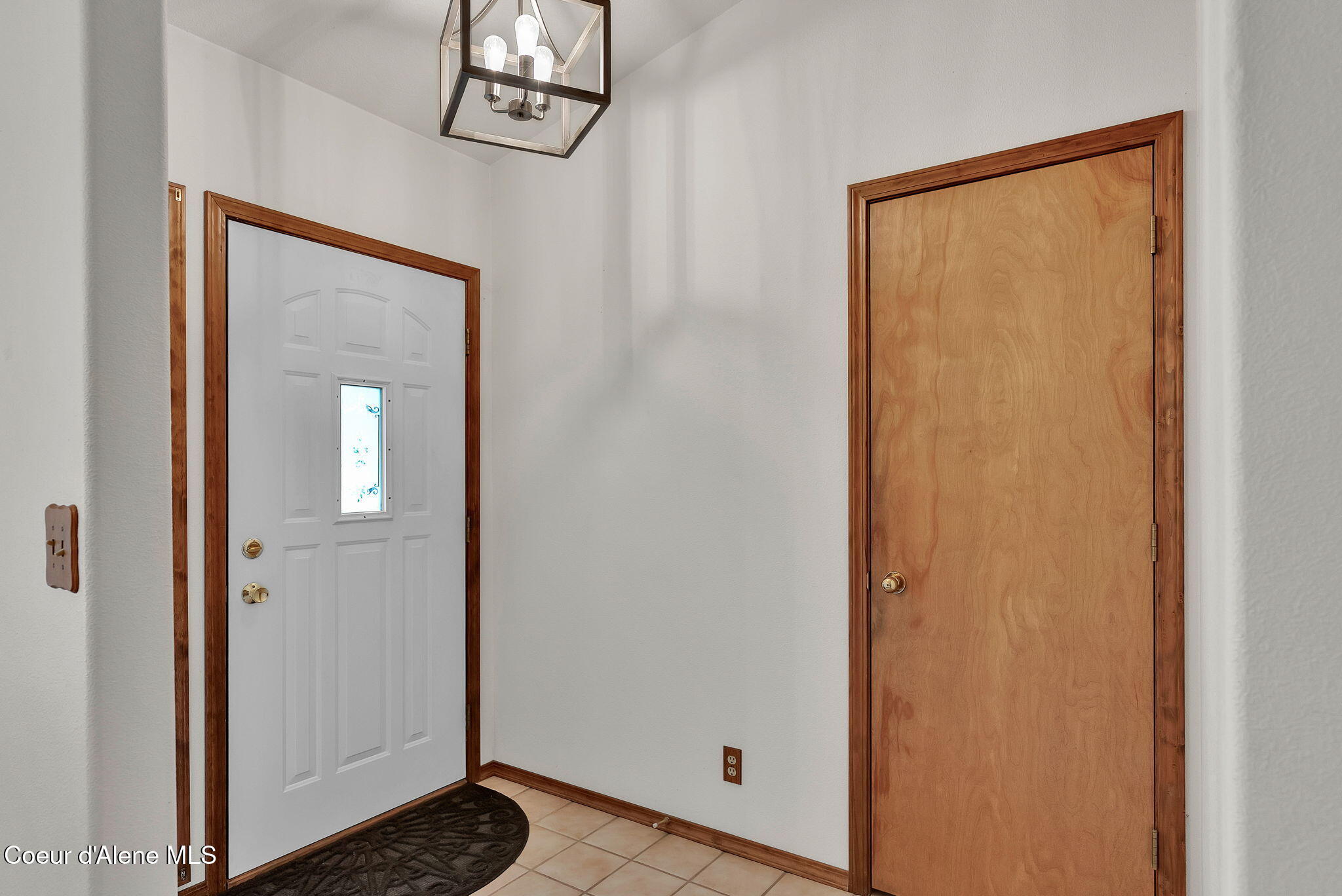 7776 N Valley St, Dalton Gardens, Alaska image 4