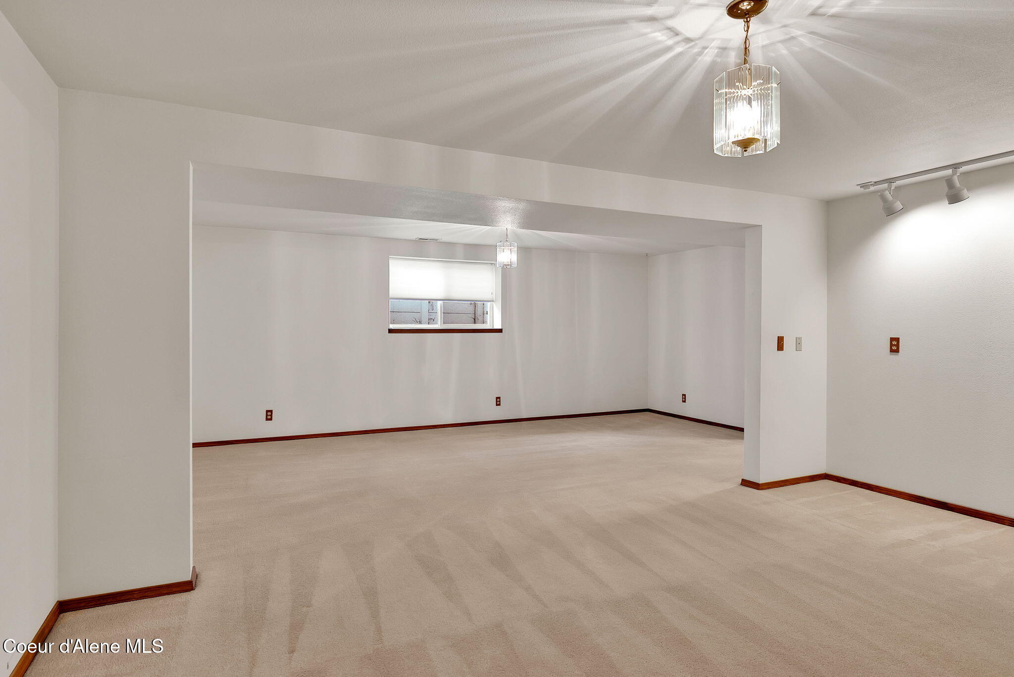 7776 N Valley St, Dalton Gardens, Alaska image 35