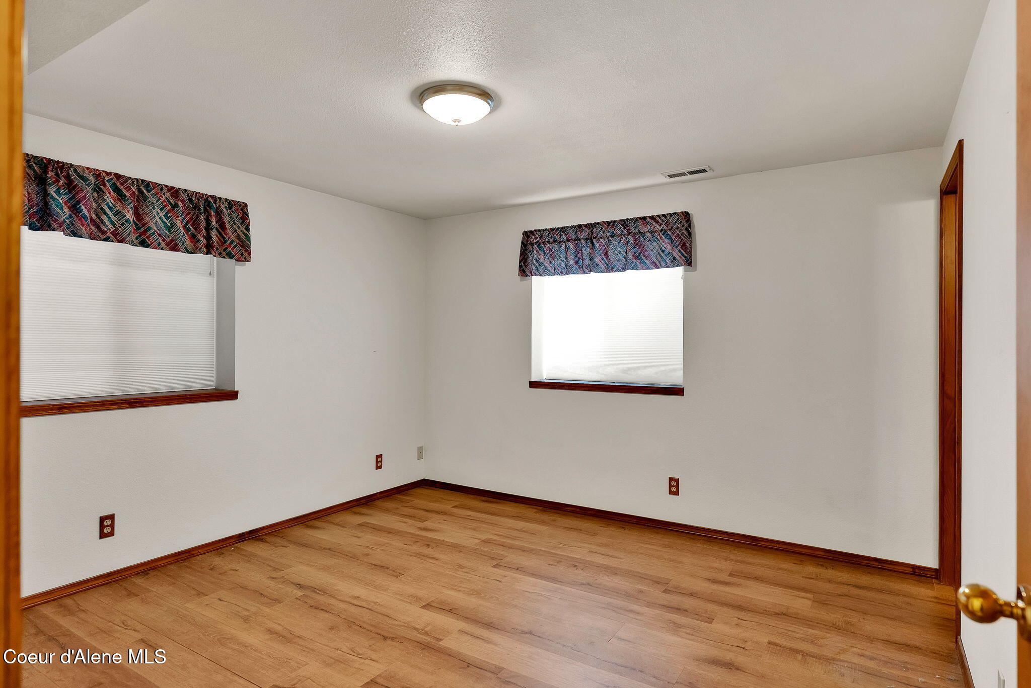 7776 N Valley St, Dalton Gardens, Alaska image 37