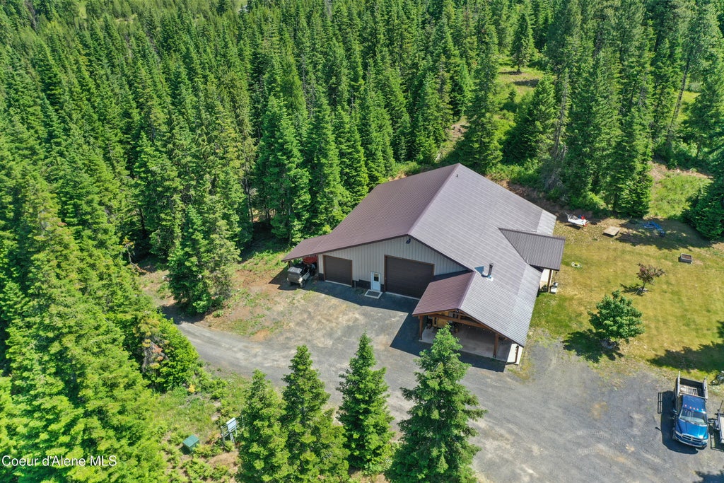 Photo of 1124 Bugle Point Point, St. Maries, ID 83861 (MLS # 26-6671)