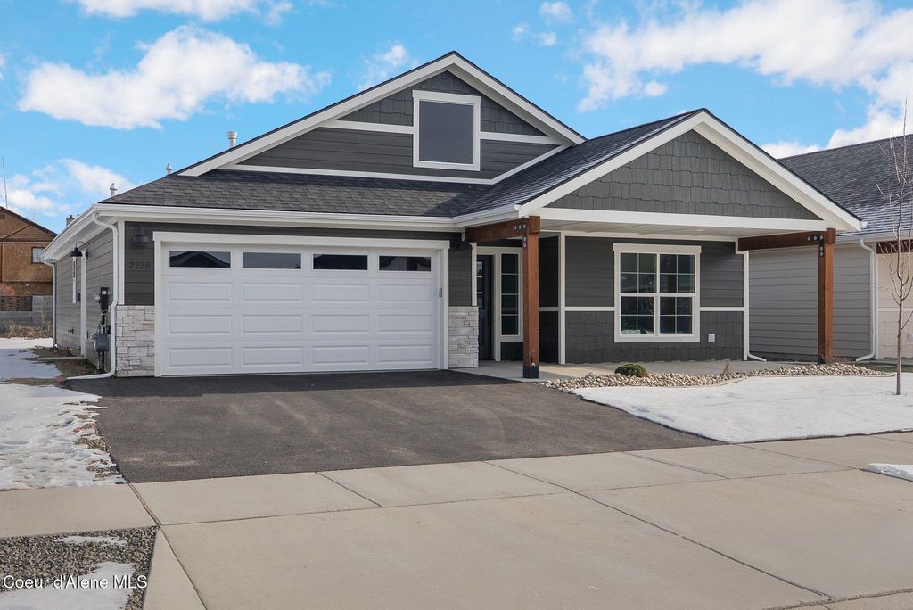Photo of 2238 Maverick Ct, Sandpoint, ID 83864 (MLS # 26-665)