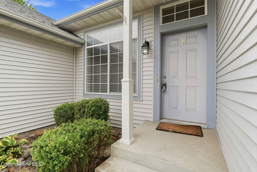 Photo of 2518 Timberlake LOOP, Coeur dAlene, ID 83815 (MLS # 26-7575)